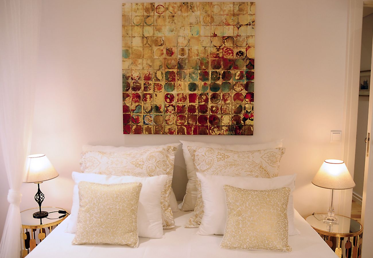 Apartamento en Setúbal - Elegante apartamento en el centro de Setúbal con aire acondicionado.