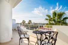 Apartamento en Carvoeiro - Vila Golfemar | professionally cleaned | 1-bedroom apartment | beautiful views | communal pool 