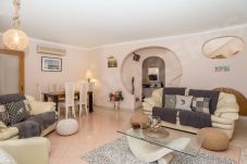 Villa en Carvoeiro - Casa Prazeres | professionally cleaned | 4-bedroom villa | swimming pool | close to Carvoeiro and amenities
