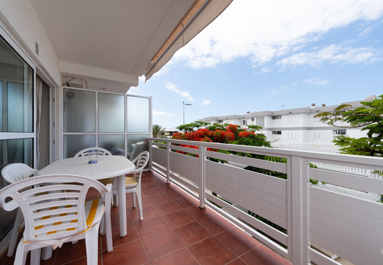 Apartamento en San Bartolomé de Tirajana - Las Adelfas South Beach 5 by CanariasGetaway