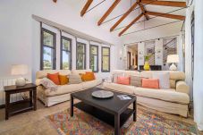 Villa en Javea / Xàbia - Villa Abaesko, con Jardín y Piscina Privada