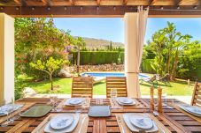 Villa en Javea / Xàbia - Villa Abaesko, con Jardín y Piscina Privada