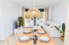 Apartamento en Javea / Xàbia - Altamar Plus Apartment Javea Arenal, Estiloso con AC, Wifi, Terraza y Piscina 