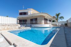 Villa en Galé - Villa Brisa do Mar | 4 Dormitórios | Cerca de la Playa | Galé
