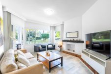 Apartamento en Mijas Costa - Jardines de Calahonda I | Apartamento con vistas al jardín