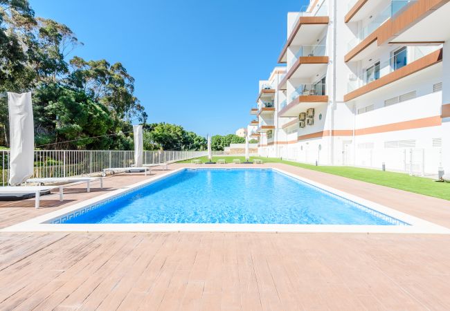 Apartamento en Albufeira - Forte Beach Retreat (350m to the Sea)