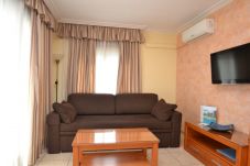 Appartement à Salou - Jardines Paraisol: 2 chambres, grande terrasse, résidence de qualité avec belle piscine, à quelques minutes des plages et commerces Salou