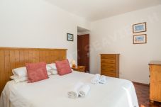 Appartement à Luz - Seaview Apartment H | professionally cleaned | 2-bedroom apartment | very close to centre of Praia da Luz | panoramic sea views