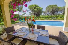 Villa à Vilamoura - Villa Bonita | 3 Chambres | à proximité du Aquashow | Vilamoura