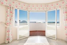 Villa à Mijas Costa - Villa Panorama – Oasis avec Vue sur Mer et Piscine Privée, Mijas Costa