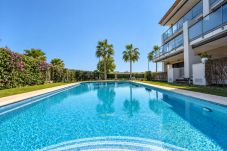 Appartement à Javea - Altamar Plus Apartment Javea Arenal,  Élégant avec AC, Wifi, terrasse et piscine