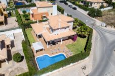 Villa à Albufeira - Villa Tulipa | 4 Chambres | Piscine Privée| Albufeira
