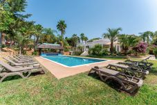 Villa à Vilamoura - Villa Natura | 6 Chambres | Villa Spectaculaire avec Jardin Spacieux | Vilamoura