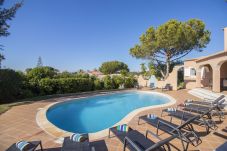 Villa em Vilamoura - Villa Anita | 5 Quartos | Privada | Vilamoura