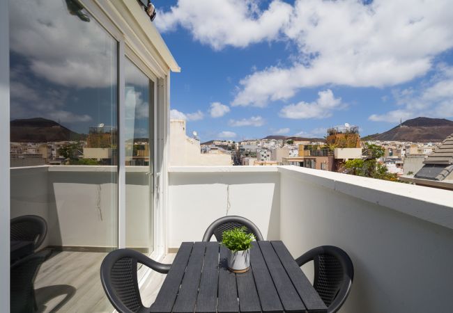 Casa em Las Palmas de Gran Canaria - Penthouse+Terrace city seaview By CanariasGetaway 