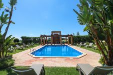 Villa em Albufeira - Quinta Dionysus | 6 Quartos | Vinha Própria | Albufeira