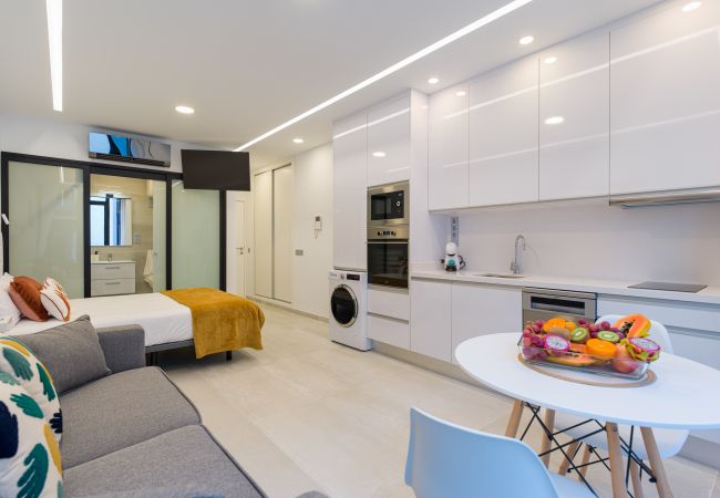 Estúdio em Las Palmas de Gran Canaria - Lava Beach Home By CanariasGetaway