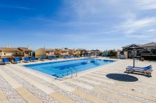 Apartamento em Lagos - Fairview Golfside Apartment at Boavista