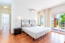 Villa in Benalmádena - Apartment Pamela with private pool