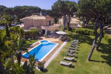 Villa in Vilamoura - Villa Rubi | 6 Bedrooms | Golf Views | Vilamoura