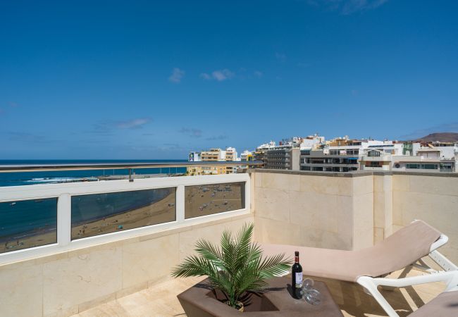 House in Las Palmas de Gran Canaria - Awesome beachfront terrace By CanariasGetaway 