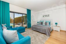 Terraced House in Lagos - Casa Vista Lago | professionally cleaned | 4-bedroom townhouse | within walking distance of Lagos centre