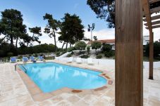 Villa in Costa de Caparica - Farm on the beach, sea view 2 steps from Lisbon
