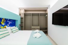 Apartment in Las Palmas de Gran Canaria - Edison Building 201 By CanariasGetaway 