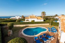 Villa in Cap d´Artruix - Fucsia Villa Menorca