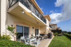 Apartment in Lagos - Fairview Golfside Apartment at Boavista