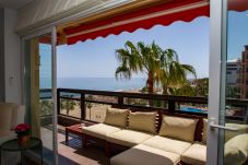 Апартаменты на Torremolinos - El Remo Deluxe - Frontline Beach Apartment Torremolinos