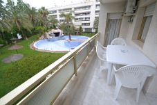 Апартаменты на Салоу - Jardines Paraisol: 2 habs, amplia terraza, residencia de calidad con bonita piscina, a unos minutos de las playas y comercios Salou