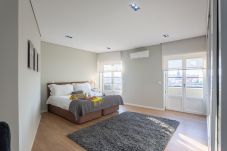 Апартаменты на Porto - Feel Porto Downtown City Roofs