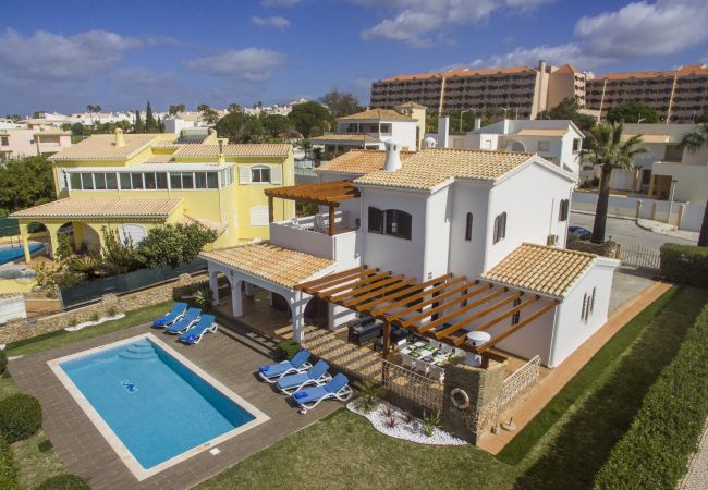 Вилла на Galé - Villa Magali | 4 Quartos | a Pé da Praia | Galé