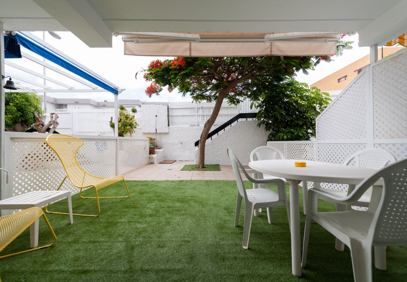 Апартаменты на San Bartolomé de Tirajana - Las Adelfas South Beach 2 by CanariasGetaway