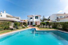 Вилла на Vilamoura - Villa Jade | 4 Quartos | Piscina | Aldeia Velha | Vilamoura