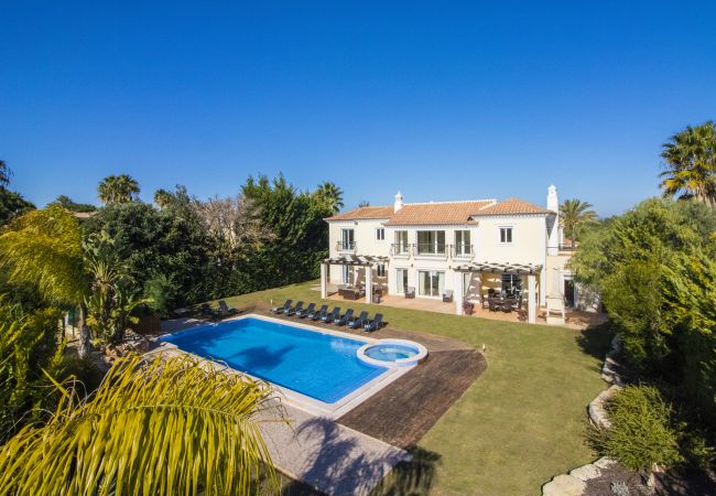 Вилла на Almancil - Villa Mar | 5 Quartos | Grande Piscina & Spa | Quinta do Mar