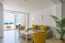 Дом на Лас Пальмас де Гран Канариа / Las Palmas de Gran Canaria - Awesome beachfront terrace By CanariasGetaway  
