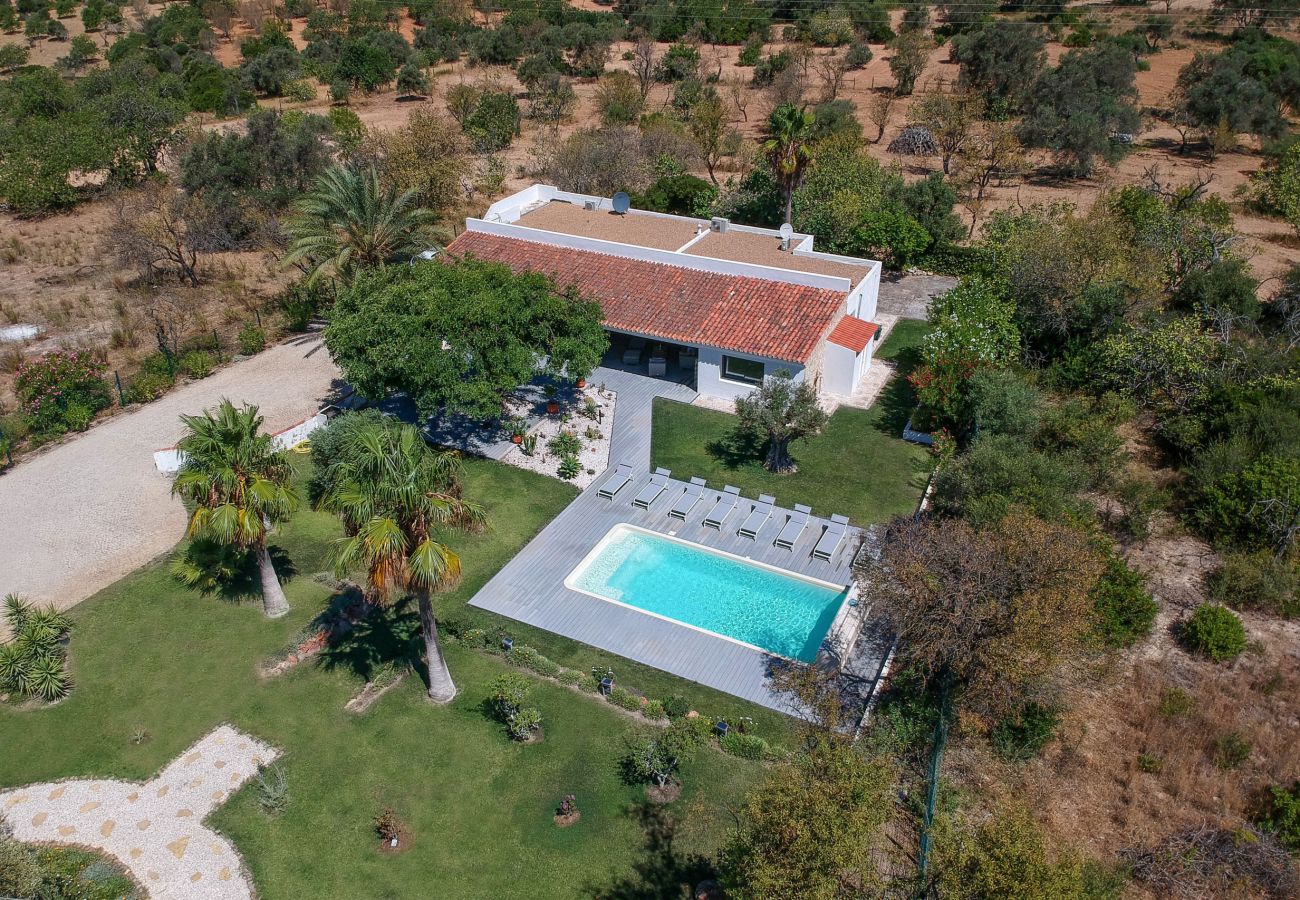 Вилла на Loulé - Villa Isabelle | 4 Quartos | Privacidade Total | Loulé