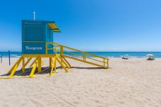 Апартаменты на Фуэнхирола / Fuengirola - Maritimo Rey | Beach Front Apartment in Fuengirola 