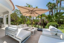 Вилла на Vilamoura - Villa Natura | 6 Quartos | Villa Espetacular com Jardim Espaçoso | Vilamoura