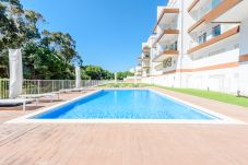 Апартаменты на Albufeira - Forte Beach Retreat (350m to the Sea)