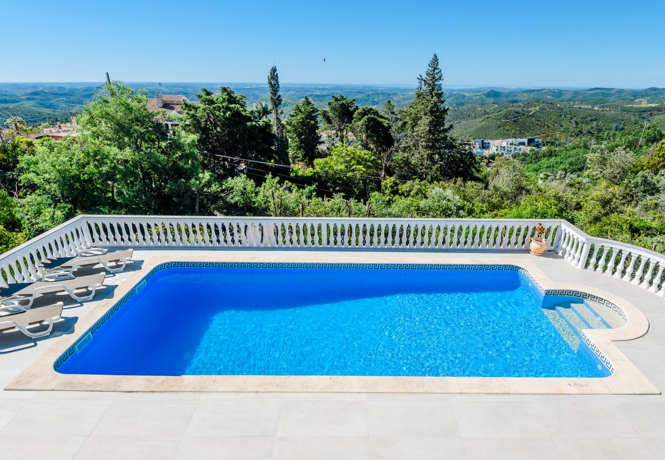 Вилла на Monchique - Villa Vista da Montanha